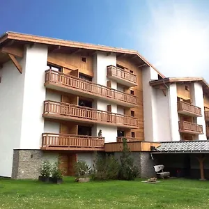 Rent 5* Megève